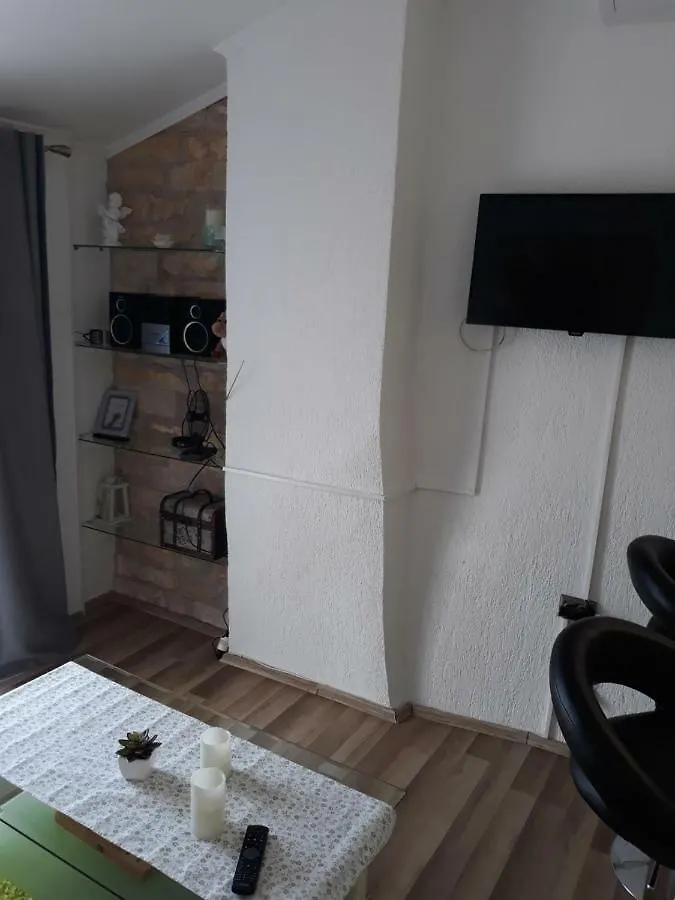 Lavanda Apartment & Studio - Old Town 말리로시니